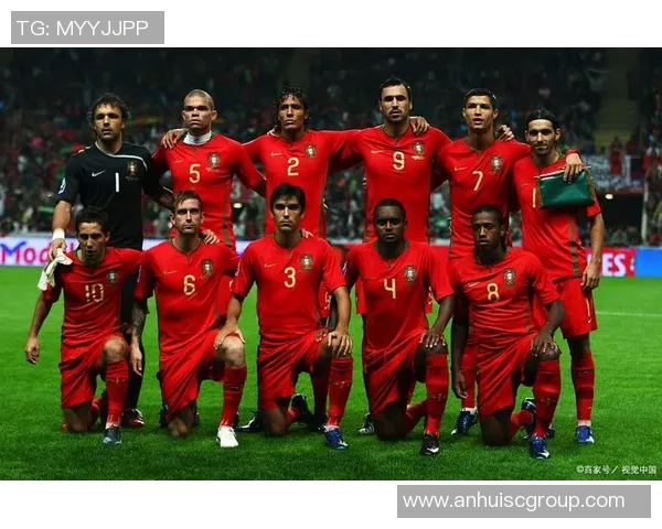 球星过人技巧与风格演绎绿茵场上精彩瞬间解析