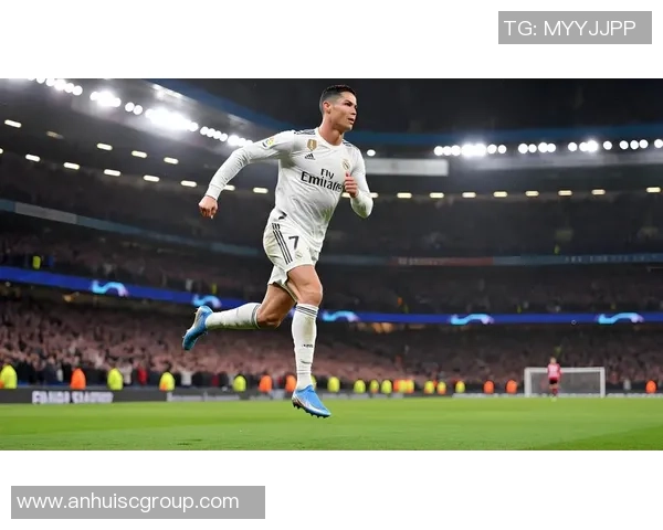 足球巨星半脸特写展现独特魅力 神秘感与实力并存引领全球潮流 足球巨星半脸特写展现独特魅力 神秘感与实力并存引领全球潮流