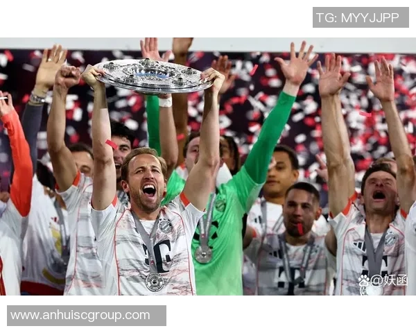 足球明星大猜想:挑战你的球场知识,猜猜这位球星是谁